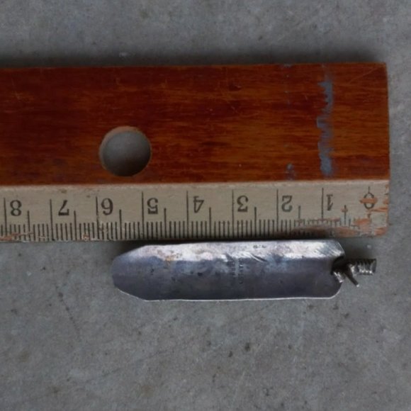 Navajo Vintage Sterling Feathers Earrings Signed " Charley " - Picture 5 of 8